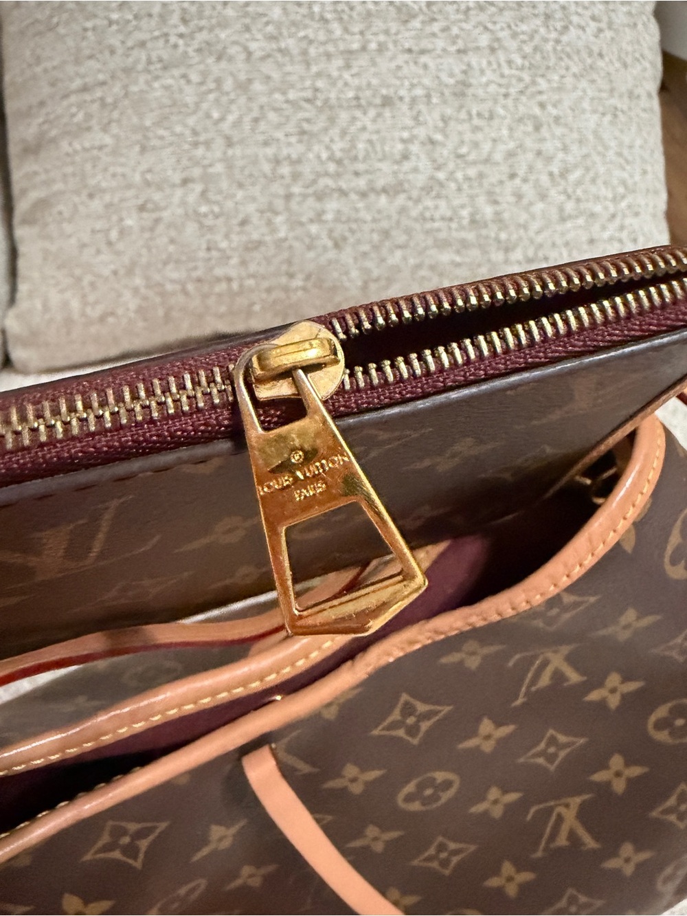 Louis Vuitton Carry all - Picture 4 of 15
